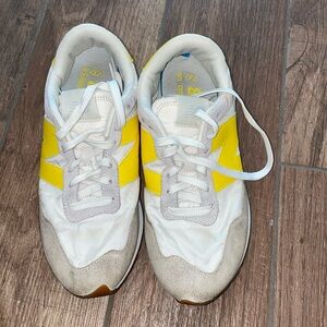 Newbalance 237 women’s size 9